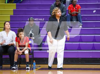 Thumbnail 1 in Clinton vs. DeSoto Central (MHSAA 6A Round 1) photogallery.