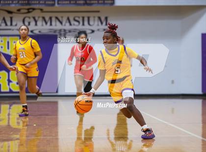 Thumbnail 2 in Clinton vs. DeSoto Central (MHSAA 6A Round 1) photogallery.
