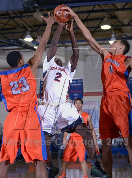Thumbnail 1 in Redondo Union vs. Bishop Gorman (Tarkanian Classic) photogallery.
