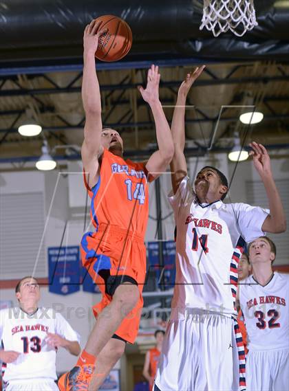 Thumbnail 1 in Redondo Union vs. Bishop Gorman (Tarkanian Classic) photogallery.