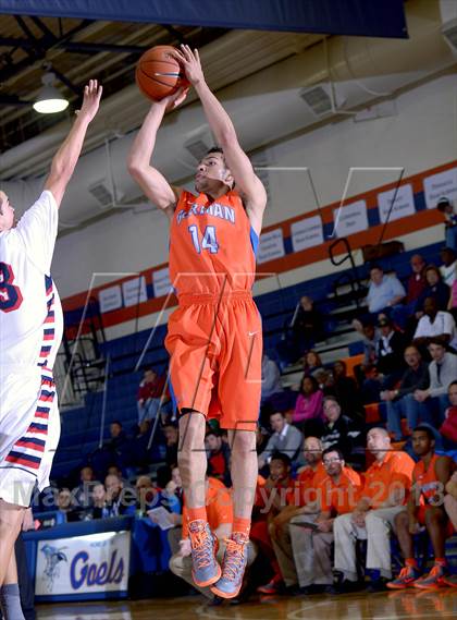 Thumbnail 3 in Redondo Union vs. Bishop Gorman (Tarkanian Classic) photogallery.