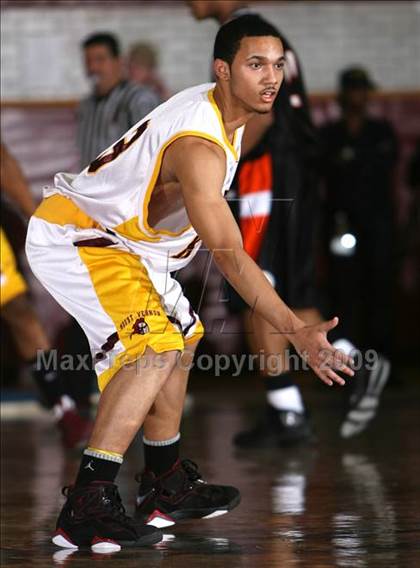 Thumbnail 1 in Linden vs. Mt. Vernon photogallery.