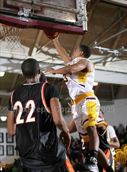 Thumbnail 1 in Linden vs. Mt. Vernon photogallery.