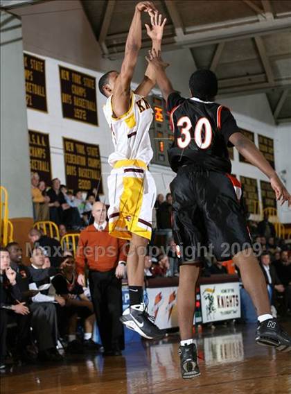 Thumbnail 3 in Linden vs. Mt. Vernon photogallery.