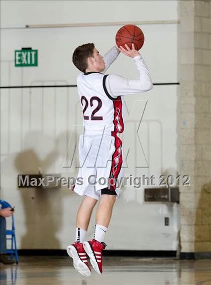 Thumbnail 2 in Murrieta Valley vs Sierra Canyon (Torrey Pines Holiday Classic) photogallery.