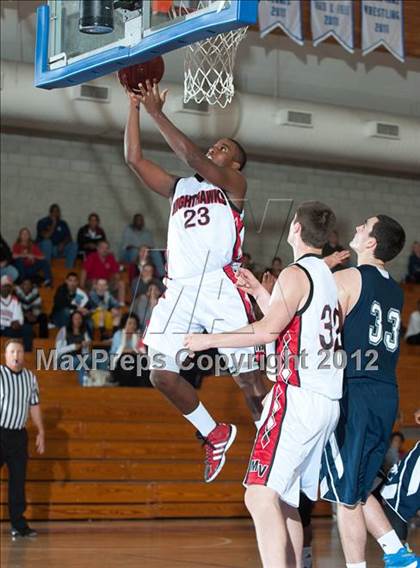 Thumbnail 2 in Murrieta Valley vs Sierra Canyon (Torrey Pines Holiday Classic) photogallery.