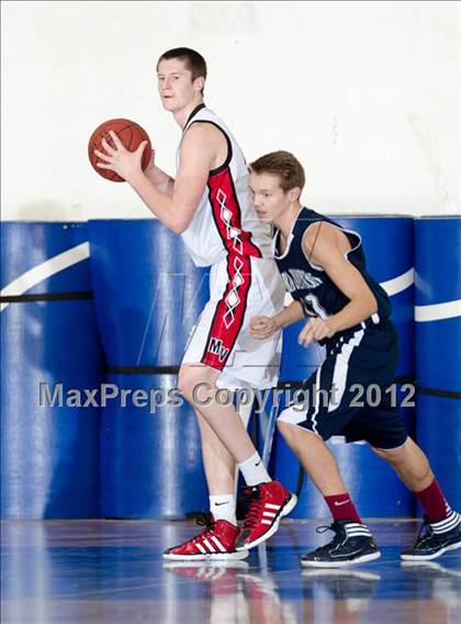 Thumbnail 3 in Murrieta Valley vs Sierra Canyon (Torrey Pines Holiday Classic) photogallery.