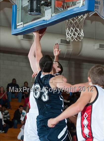 Thumbnail 1 in Murrieta Valley vs Sierra Canyon (Torrey Pines Holiday Classic) photogallery.
