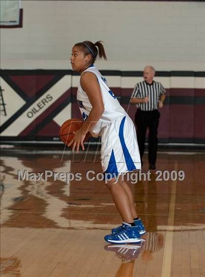 Thumbnail 2 in Dickinson @ Pearland  (McDonalds Texas Invitational) photogallery.