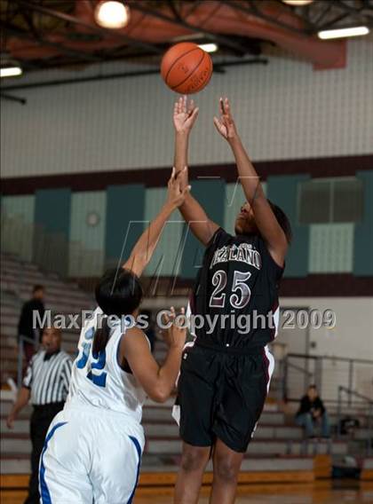 Thumbnail 2 in Dickinson @ Pearland  (McDonalds Texas Invitational) photogallery.