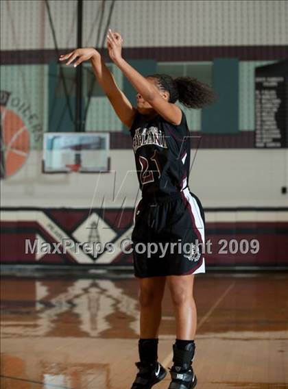 Thumbnail 3 in Dickinson @ Pearland  (McDonalds Texas Invitational) photogallery.