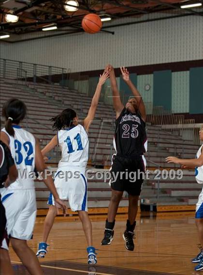 Thumbnail 1 in Dickinson @ Pearland  (McDonalds Texas Invitational) photogallery.