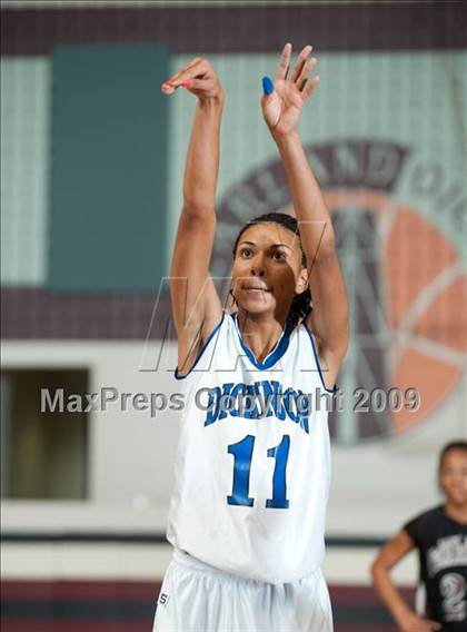 Thumbnail 1 in Dickinson @ Pearland  (McDonalds Texas Invitational) photogallery.