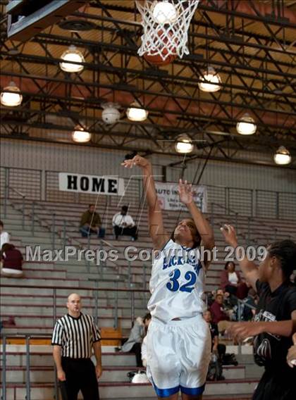 Thumbnail 1 in Dickinson @ Pearland  (McDonalds Texas Invitational) photogallery.
