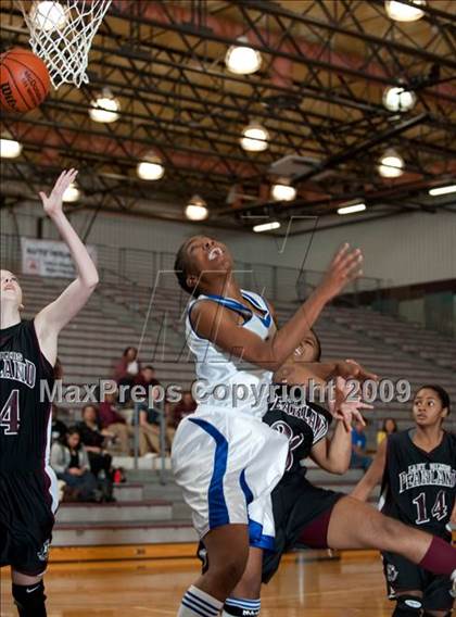 Thumbnail 3 in Dickinson @ Pearland  (McDonalds Texas Invitational) photogallery.