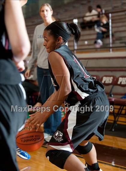 Thumbnail 2 in Dickinson @ Pearland  (McDonalds Texas Invitational) photogallery.