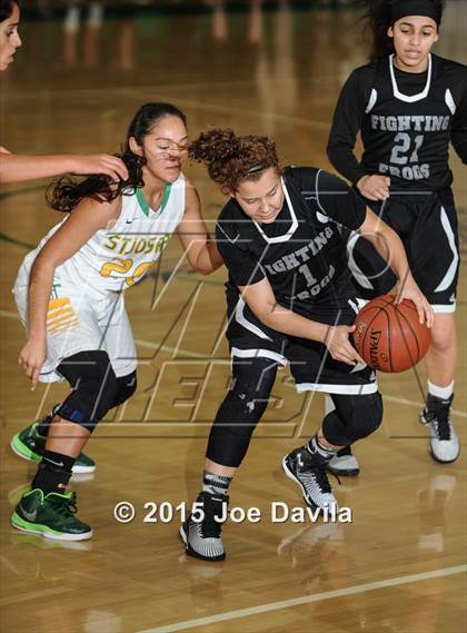 Thumbnail 3 in St. Joseph vs. Ribet Academy photogallery.