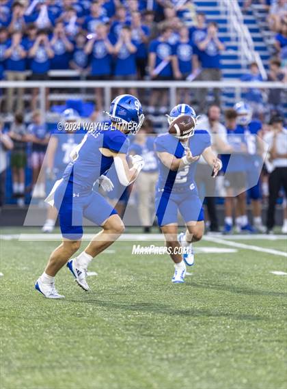 Thumbnail 3 in Highlands @ Covington Catholic photogallery.
