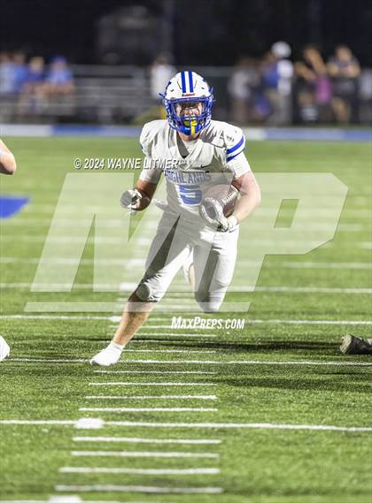 Thumbnail 1 in Highlands @ Covington Catholic photogallery.