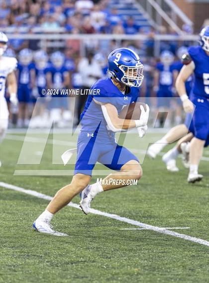 Thumbnail 1 in Highlands @ Covington Catholic photogallery.