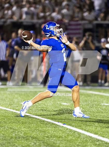 Thumbnail 2 in Highlands @ Covington Catholic photogallery.