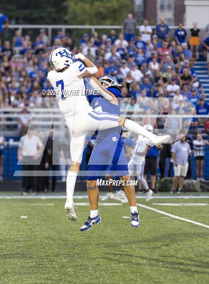 Thumbnail 3 in Highlands @ Covington Catholic photogallery.