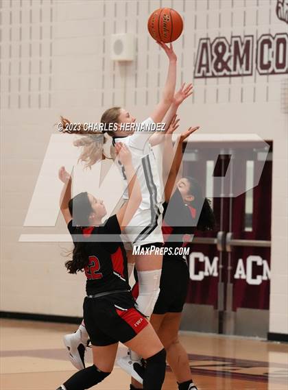 Thumbnail 3 in Incarnate Word Academy vs. Bishop Lynch (TAPPS 6A Area Playoff) photogallery.