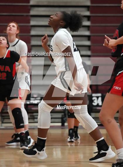 Thumbnail 2 in Incarnate Word Academy vs. Bishop Lynch (TAPPS 6A Area Playoff) photogallery.