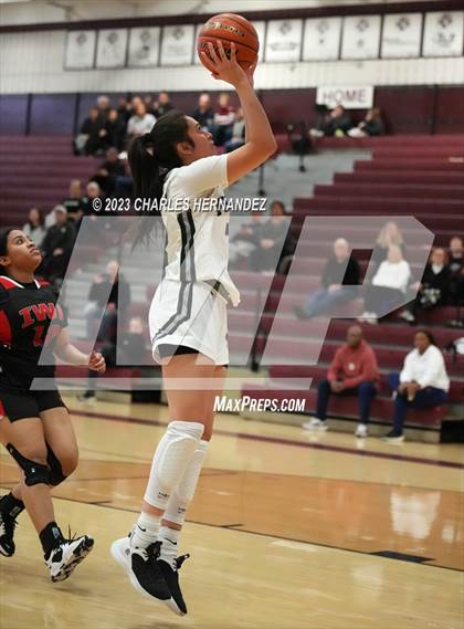 Thumbnail 3 in Incarnate Word Academy vs. Bishop Lynch (TAPPS 6A Area Playoff) photogallery.