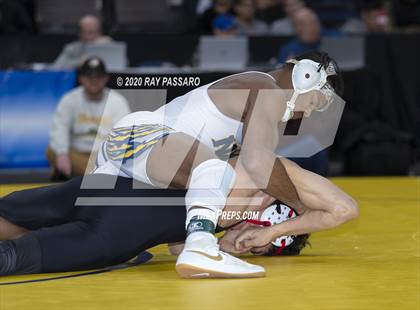 Thumbnail 1 in NYSPHSAA Wrestling Championships - Finals 132 lbs - 160 lbs photogallery.