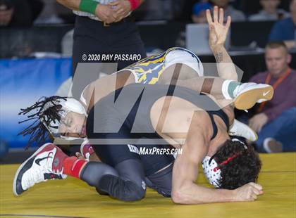 Thumbnail 3 in NYSPHSAA Wrestling Championships - Finals 132 lbs - 160 lbs photogallery.