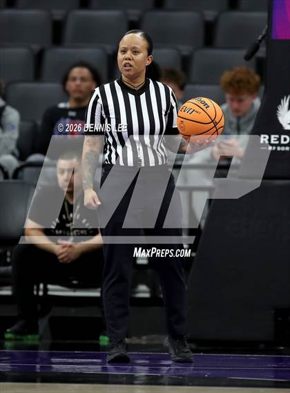 Thumbnail 2 in Centennial vs. Clovis (CIF State D1 Final) photogallery.