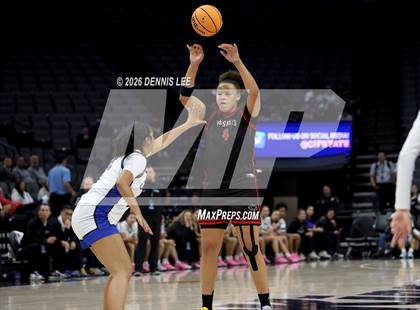 Thumbnail 2 in Centennial vs. Clovis (CIF State D1 Final) photogallery.