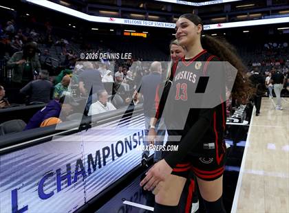 Thumbnail 3 in Centennial vs. Clovis (CIF State D1 Final) photogallery.