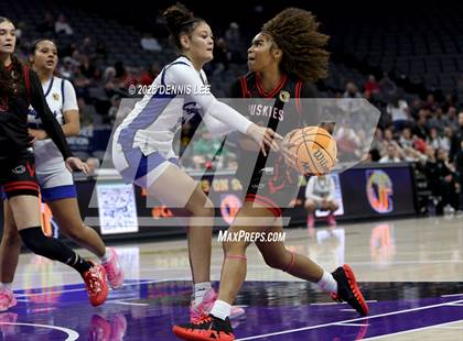 Thumbnail 2 in Centennial vs. Clovis (CIF State D1 Final) photogallery.