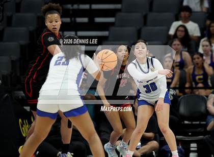 Thumbnail 1 in Centennial vs. Clovis (CIF State D1 Final) photogallery.