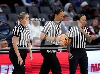 Thumbnail 3 in Centennial vs. Clovis (CIF State D1 Final) photogallery.