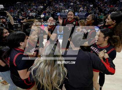 Thumbnail 1 in Centennial vs. Clovis (CIF State D1 Final) photogallery.