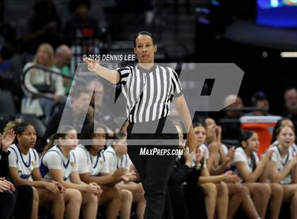 Thumbnail 2 in Centennial vs. Clovis (CIF State D1 Final) photogallery.