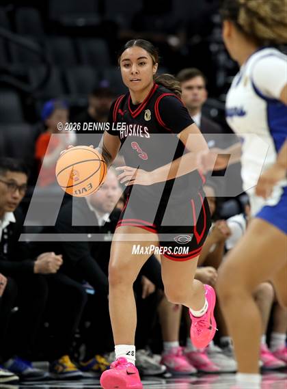 Thumbnail 2 in Centennial vs. Clovis (CIF State D1 Final) photogallery.