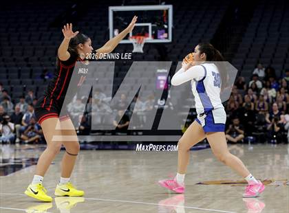 Thumbnail 1 in Centennial vs. Clovis (CIF State D1 Final) photogallery.