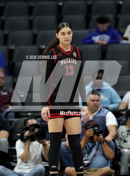 Thumbnail 1 in Centennial vs. Clovis (CIF State D1 Final) photogallery.