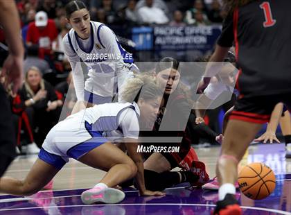 Thumbnail 1 in Centennial vs. Clovis (CIF State D1 Final) photogallery.