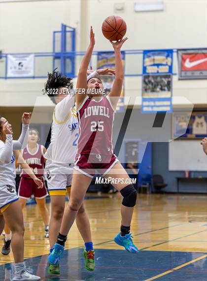 Thumbnail 3 in Lowell vs. Santa Clara photogallery.