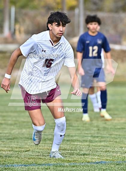 Thumbnail 1 in Golden @ Mullen Soccer 4A Second Round photogallery.