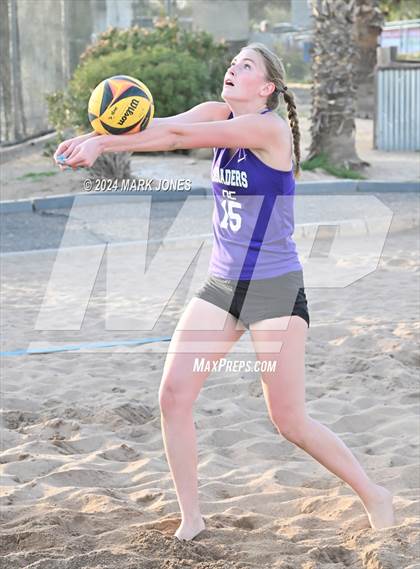 Thumbnail 2 in Dysart @ Northwest Christian photogallery.