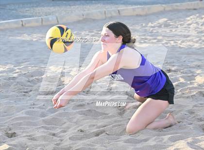 Thumbnail 3 in Dysart @ Northwest Christian photogallery.