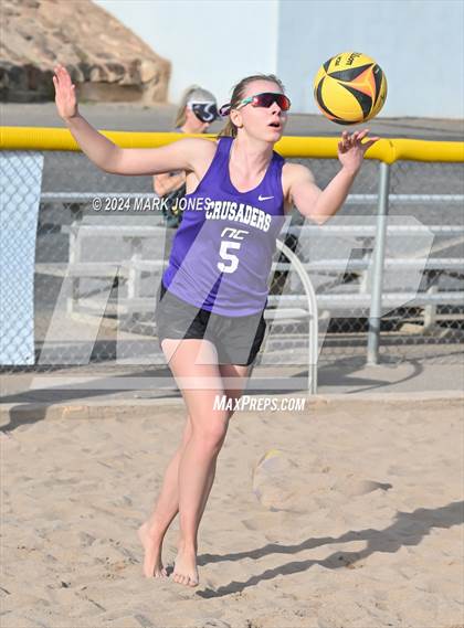 Thumbnail 3 in Dysart @ Northwest Christian photogallery.