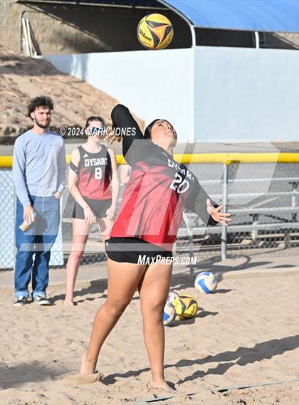 Thumbnail 1 in Dysart @ Northwest Christian photogallery.