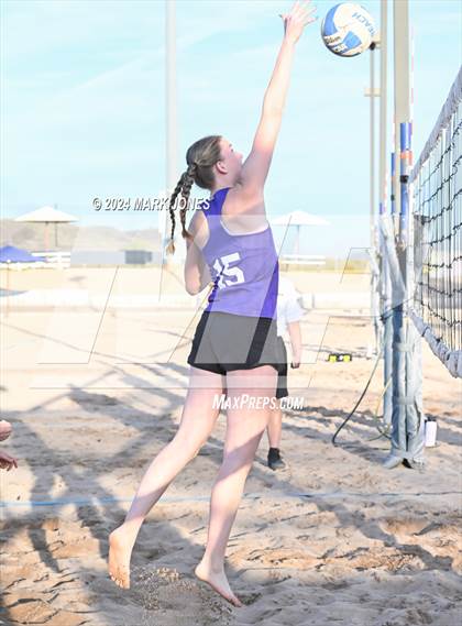 Thumbnail 1 in Dysart @ Northwest Christian photogallery.